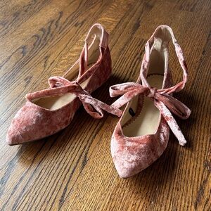 B34 Liliana Women 9 Blush Fuzzy Flats with Ankle Tie Ribbon Preppy Date